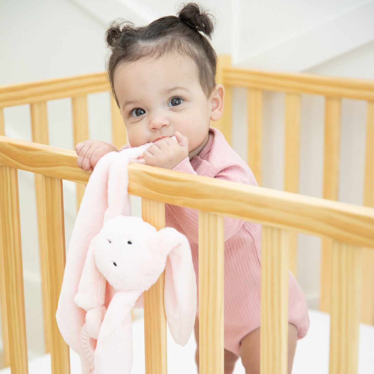 ベラトゥーノ BELLA TUNNO 歯固め Teether Buddy ぬいぐるみ ラトル