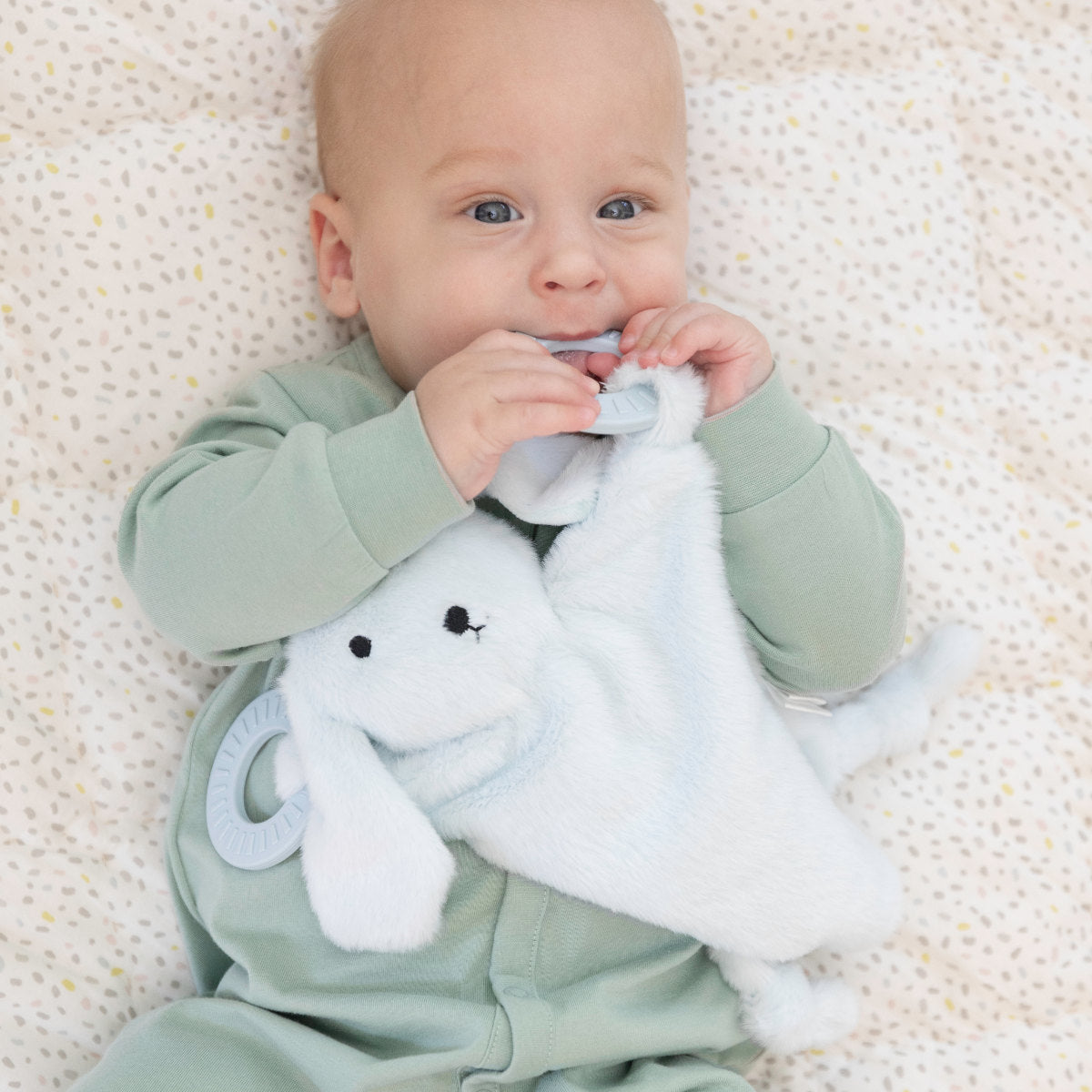 ベラトゥーノ BELLA TUNNO 歯固め Teether Buddy ぬいぐるみ ラトル