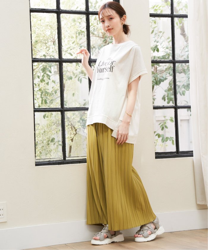 イッカ ikka 【雑誌InRed5月号掲載】サラットプリーツワイドパンツ （チャコール） チャコール