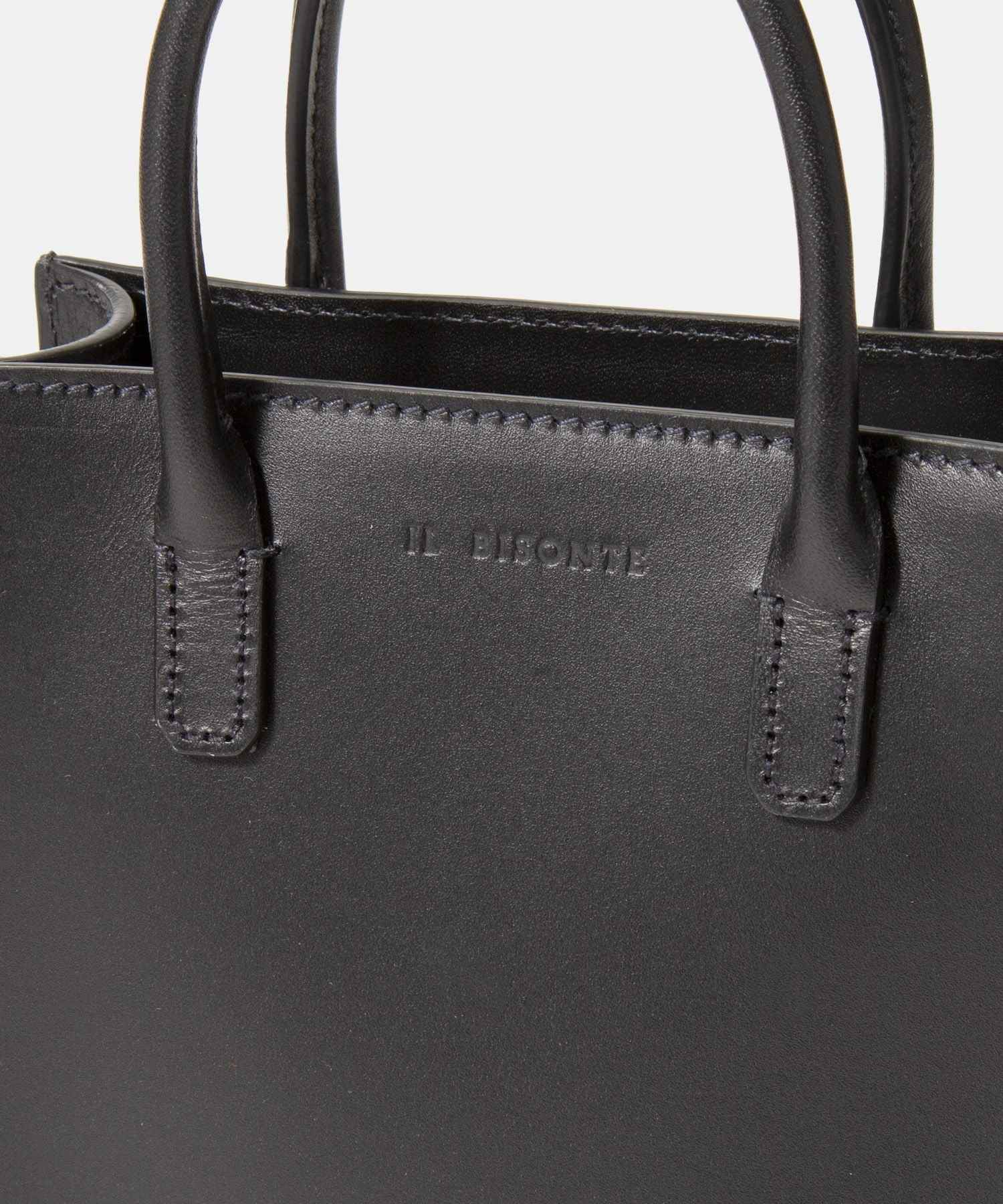 イル ビゾンテ IL BISONTE BHA014 PV0039 ショルダーバッグ レディース バッグ ミニトート 斜め掛け 本革 ポシェット レザー クロスボディバッグ カジュアル シンプル コンパクト