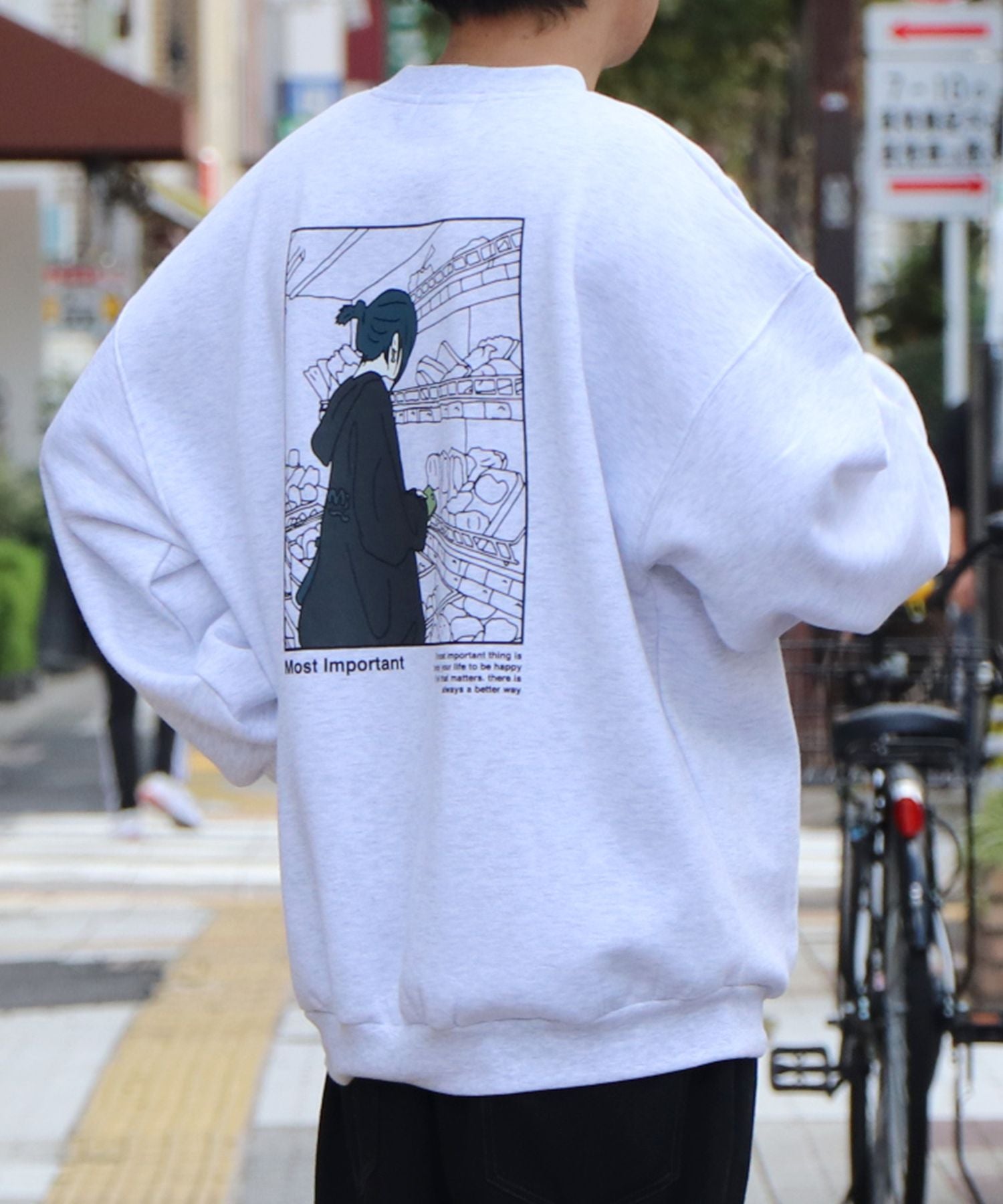 イルズ ILL'S イラストバックプリント ワンポイント刺繍 ビッグシルエット プルオーバースウェット カットソー ユニセックス （グレー） グレー