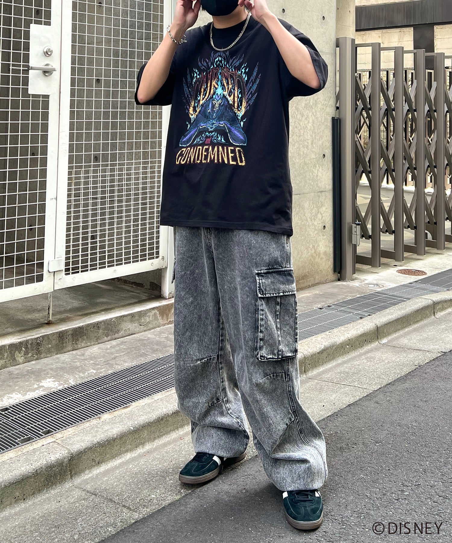 イルズ ILL'S Disney ディズニー Villains ヴィランズ ヴィンテージライク ピグメント加工 ビッグシルエット 半袖プリントTシャツ カットソー ユニセックス （ブラック） ブラック