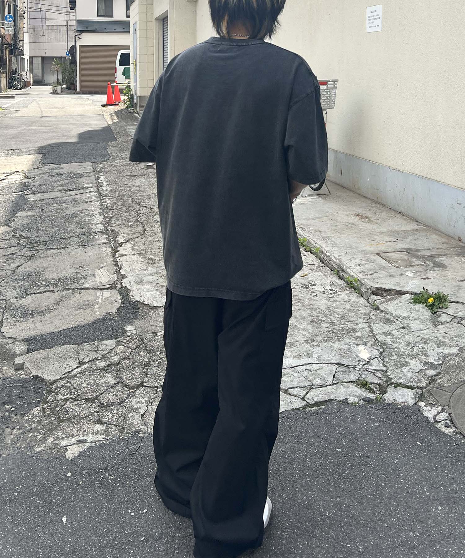 イルズ ILL'S ヴィンテージライク ロックプリント レトロ ピグメント加工 ビッグシルエット半袖バンドTシャツ （ブラック2） ブラック2