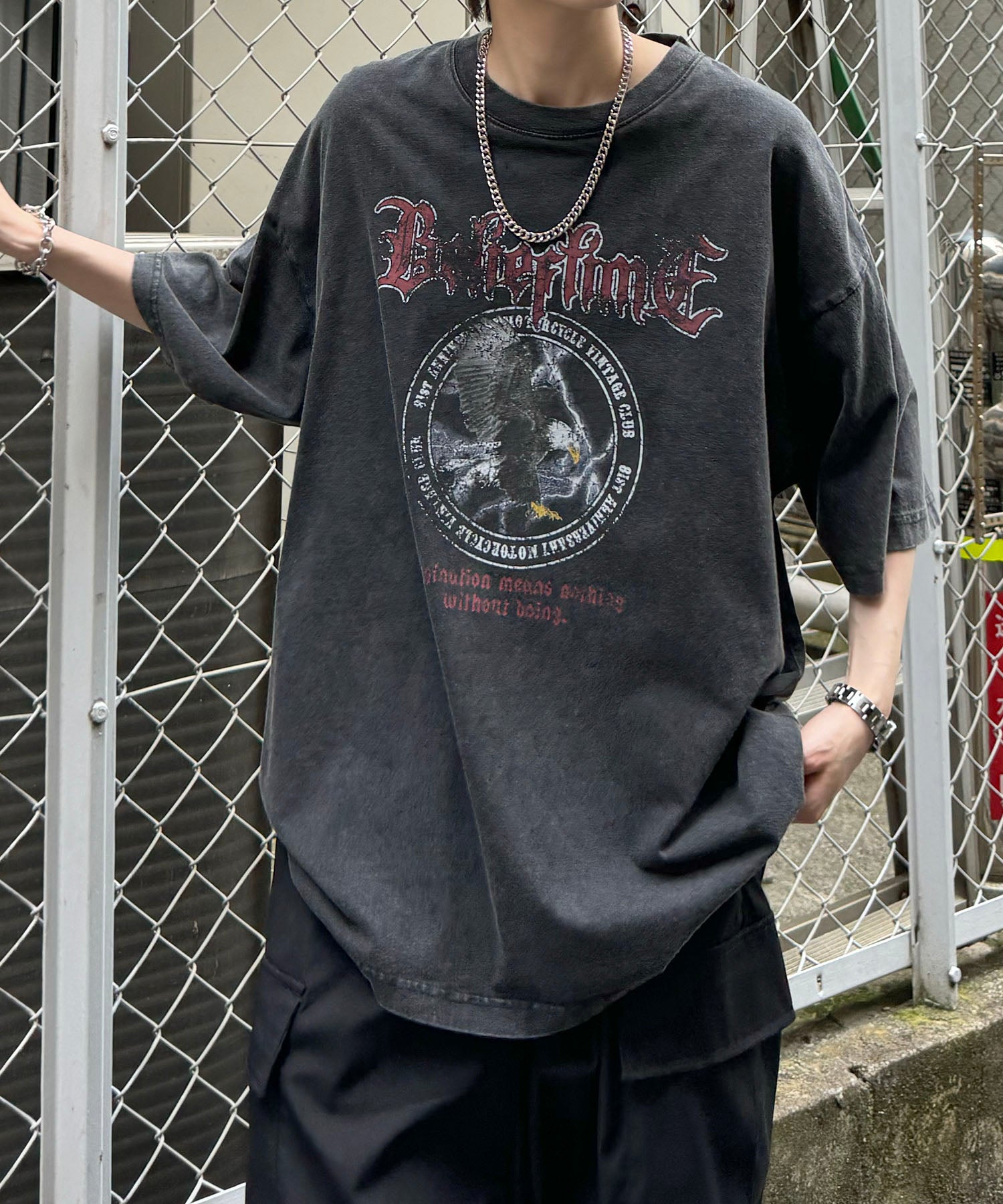 イルズ ILL'S ヴィンテージライク ロックプリント レトロ ピグメント加工 ビッグシルエット半袖バンドTシャツ （ブラック2） ブラック2