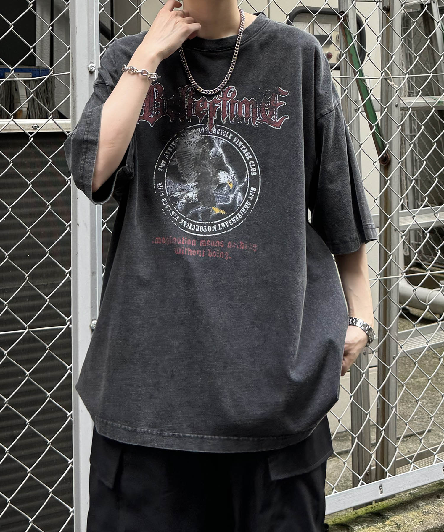 イルズ ILL'S ヴィンテージライク ロックプリント レトロ ピグメント加工 ビッグシルエット半袖バンドTシャツ （ブラック2） ブラック2