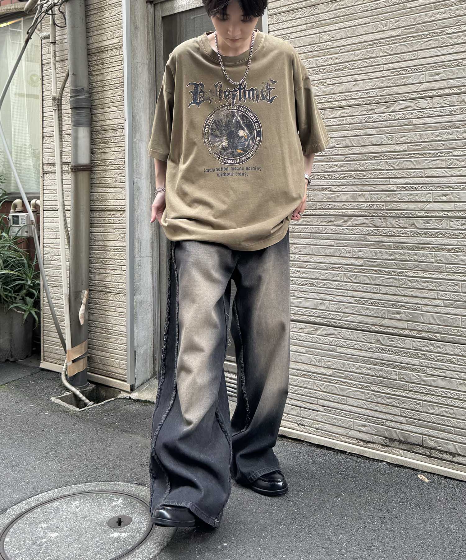 イルズ ILL'S ヴィンテージライク ロックプリント レトロ ピグメント加工 ビッグシルエット半袖バンドTシャツ （ベージュ） ベージュ