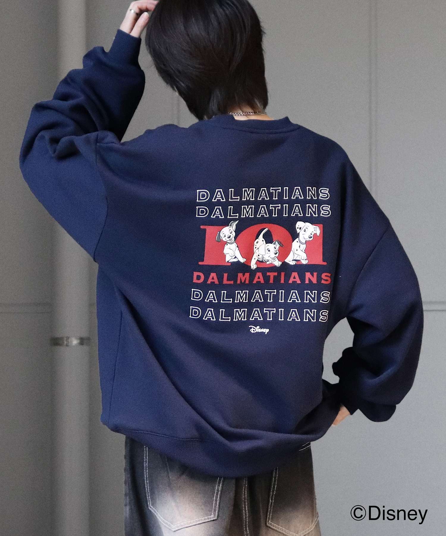 イルズ ILL'S ディズニーシリーズ ワンポイント刺繍 バックプリント ビッグシルエットプルオーバー クルースウェット ユニセックス （ネイビー） ネイビー