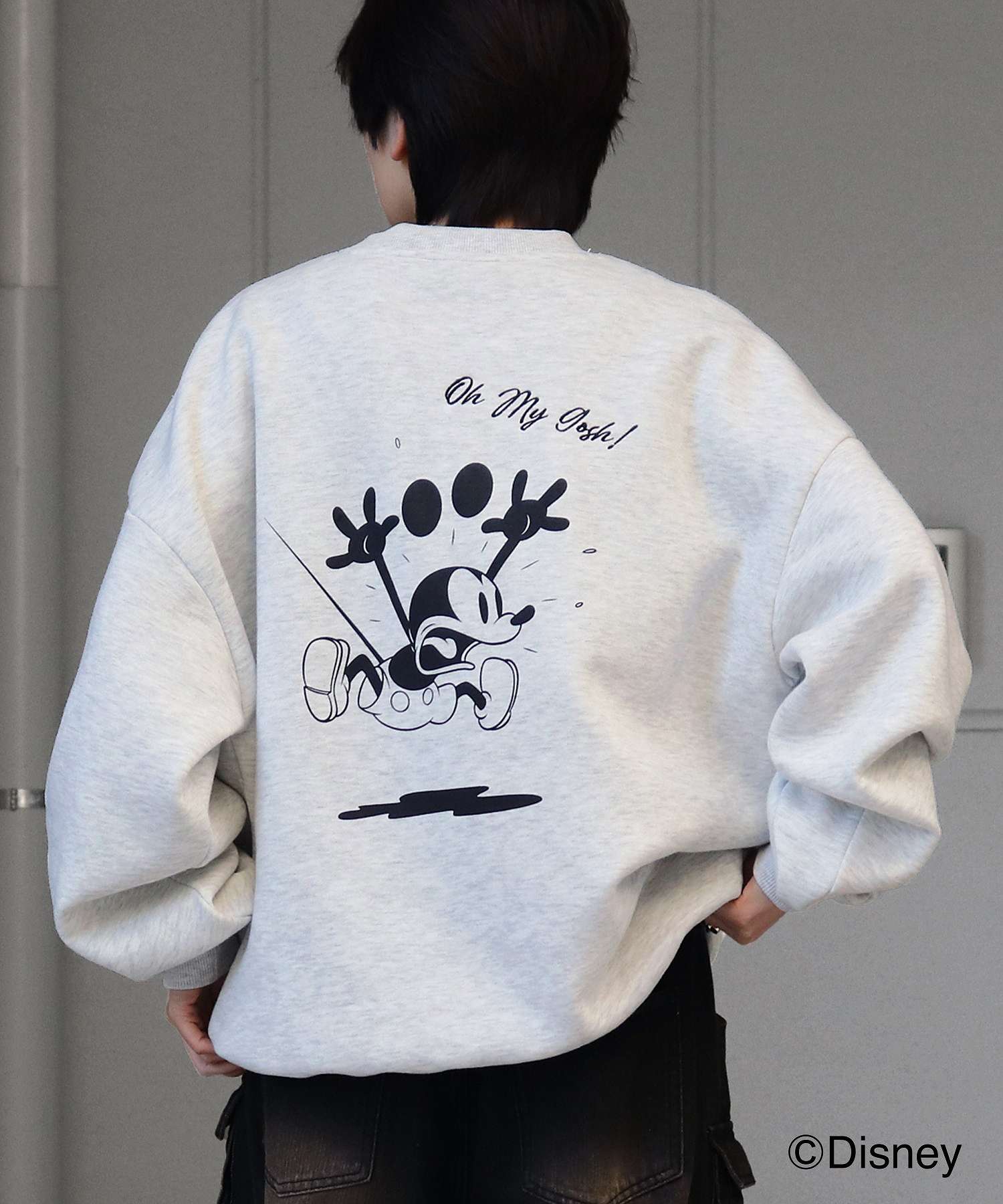 イルズ ILL'S ディズニーシリーズ ワンポイント刺繍 バックプリント ビッグシルエットプルオーバー クルースウェット ユニセックス （グレー） グレー