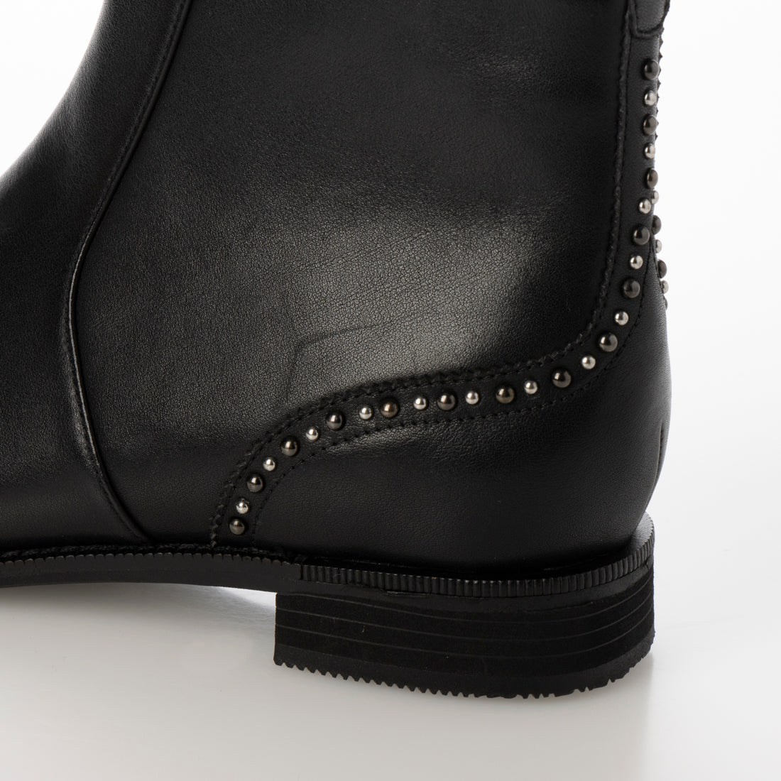 ING studded design short boots