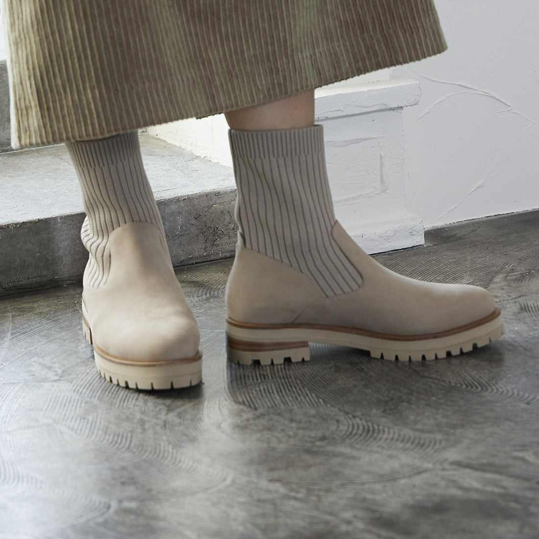 [Sustainable Series] Round Toe Rib Knit Boots