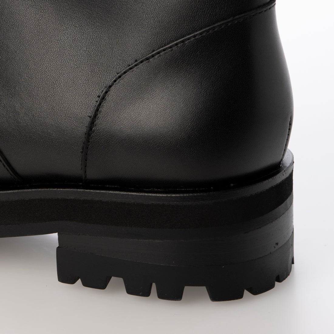 [Sustainable Series] Tank sole front zip boots