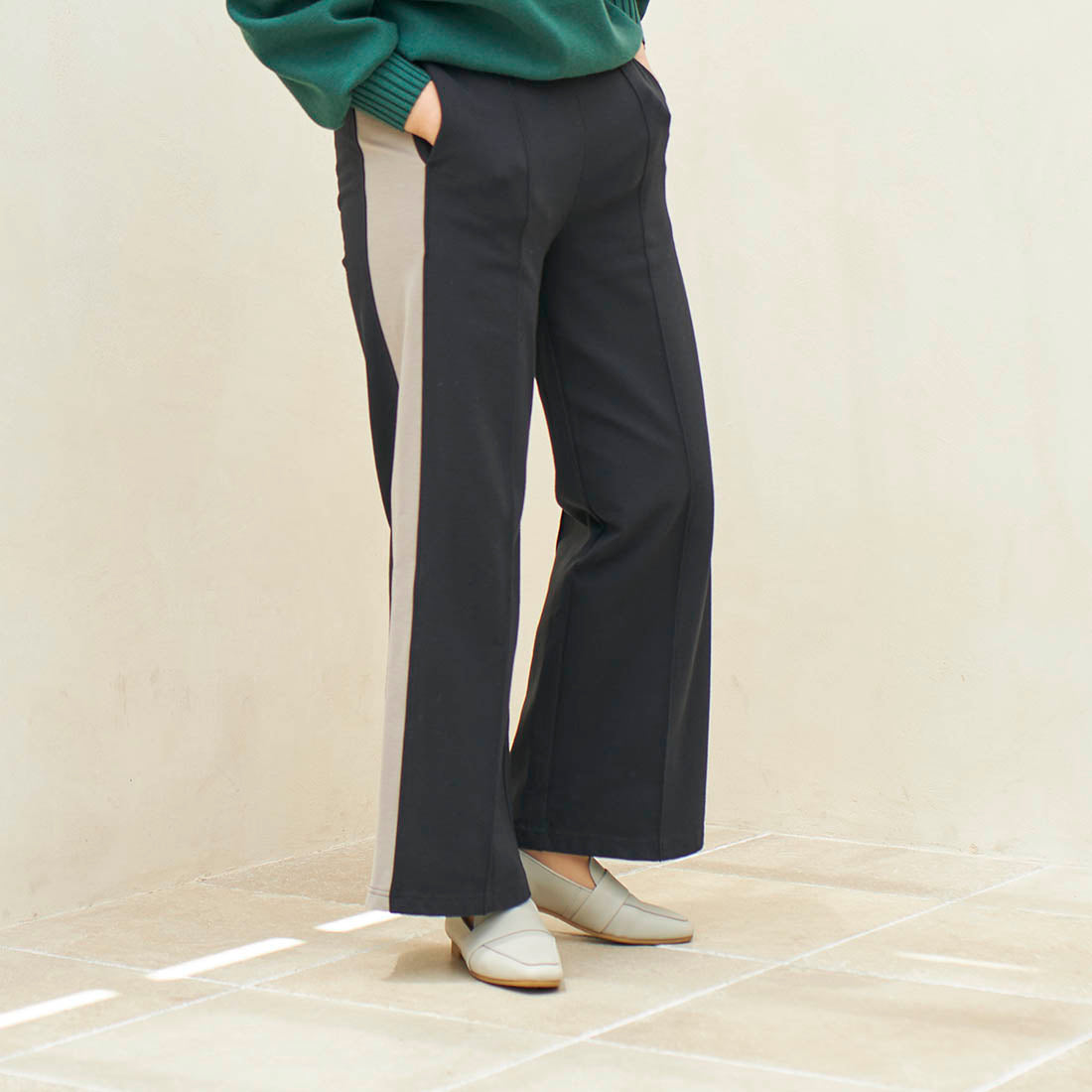 ing [WEB exclusive] Leather belt loafers
