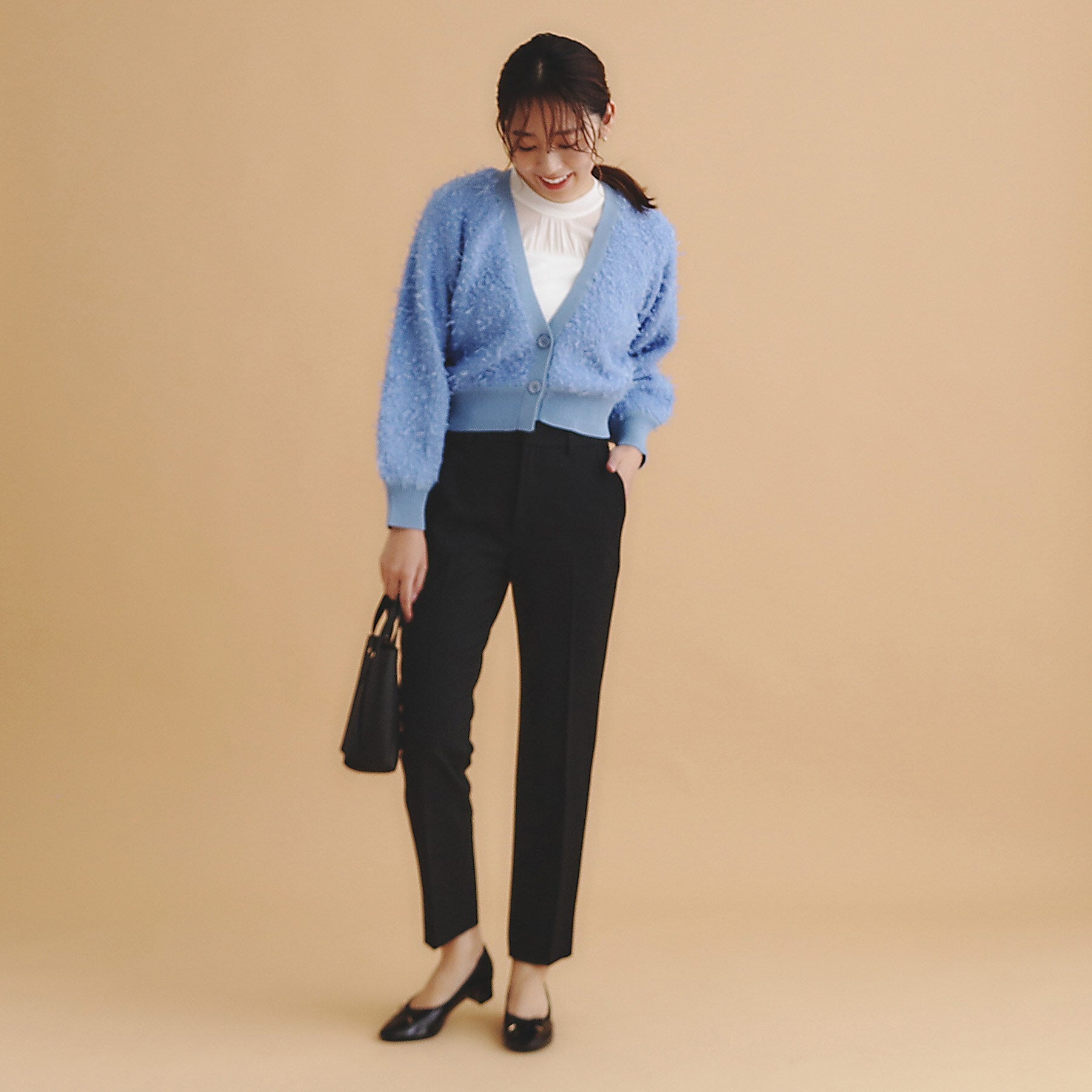 インデックス index チュールフラッグVネックカーディガン【洗濯機可】