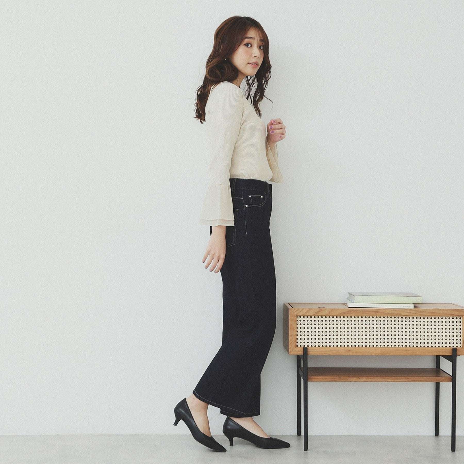 インデックス index リブオーガンフレアスリーブニット【洗濯機可】 （ブラック(019)） ブラック(019)