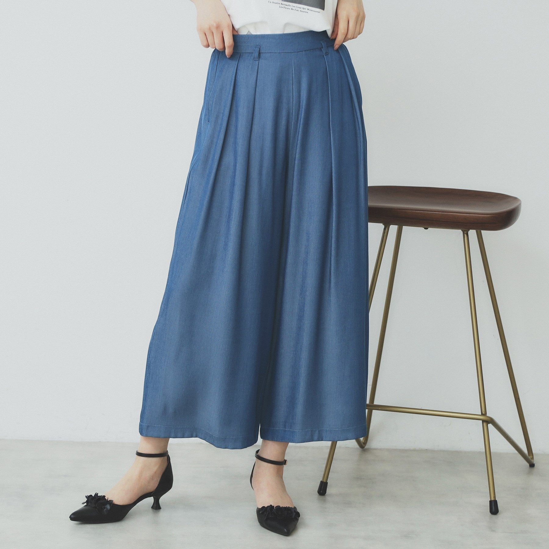インデックス index シャンブレータックガウチョパンツ【洗濯機可・接触冷感】 （ネイビー(094)） ネイビー(094)