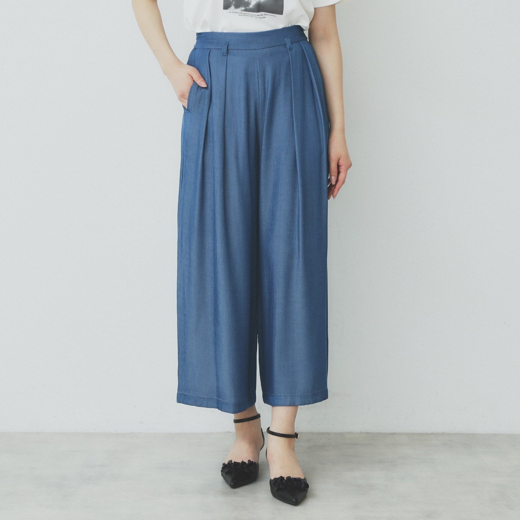 インデックス index シャンブレータックガウチョパンツ【洗濯機可・接触冷感】 （ネイビー(094)） ネイビー(094)