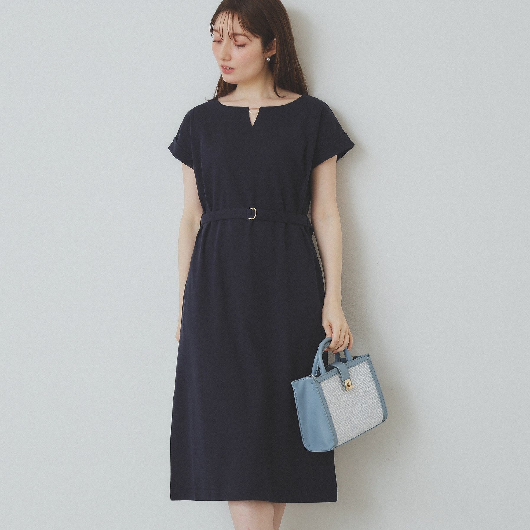 インデックス index 《5color/XS-3Lsize》Iラインシルエットワンピース【洗濯機洗い可/UVケア/接触冷感】 （ブラウン(844)） ブラウン(844)