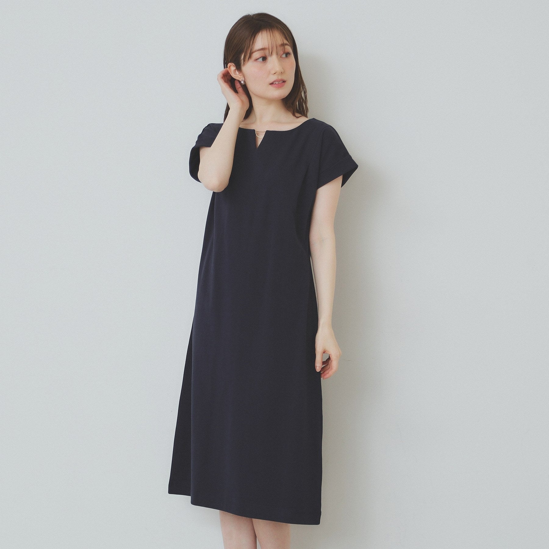 インデックス index 《5color/XS-3Lsize》Iラインシルエットワンピース【洗濯機洗い可/UVケア/接触冷感】 （ブラウン(844)） ブラウン(844)
