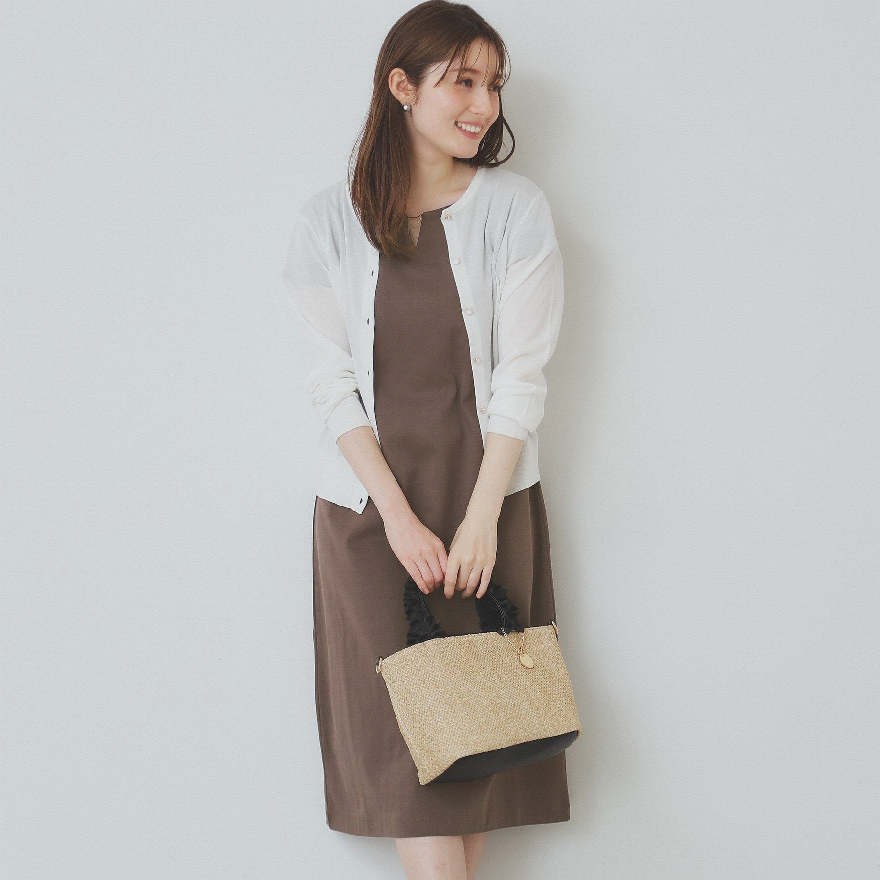 インデックス index 《5color/XS-3Lsize》Iラインシルエットワンピース【洗濯機洗い可/UVケア/接触冷感】 （ブラウン(844)） ブラウン(844)