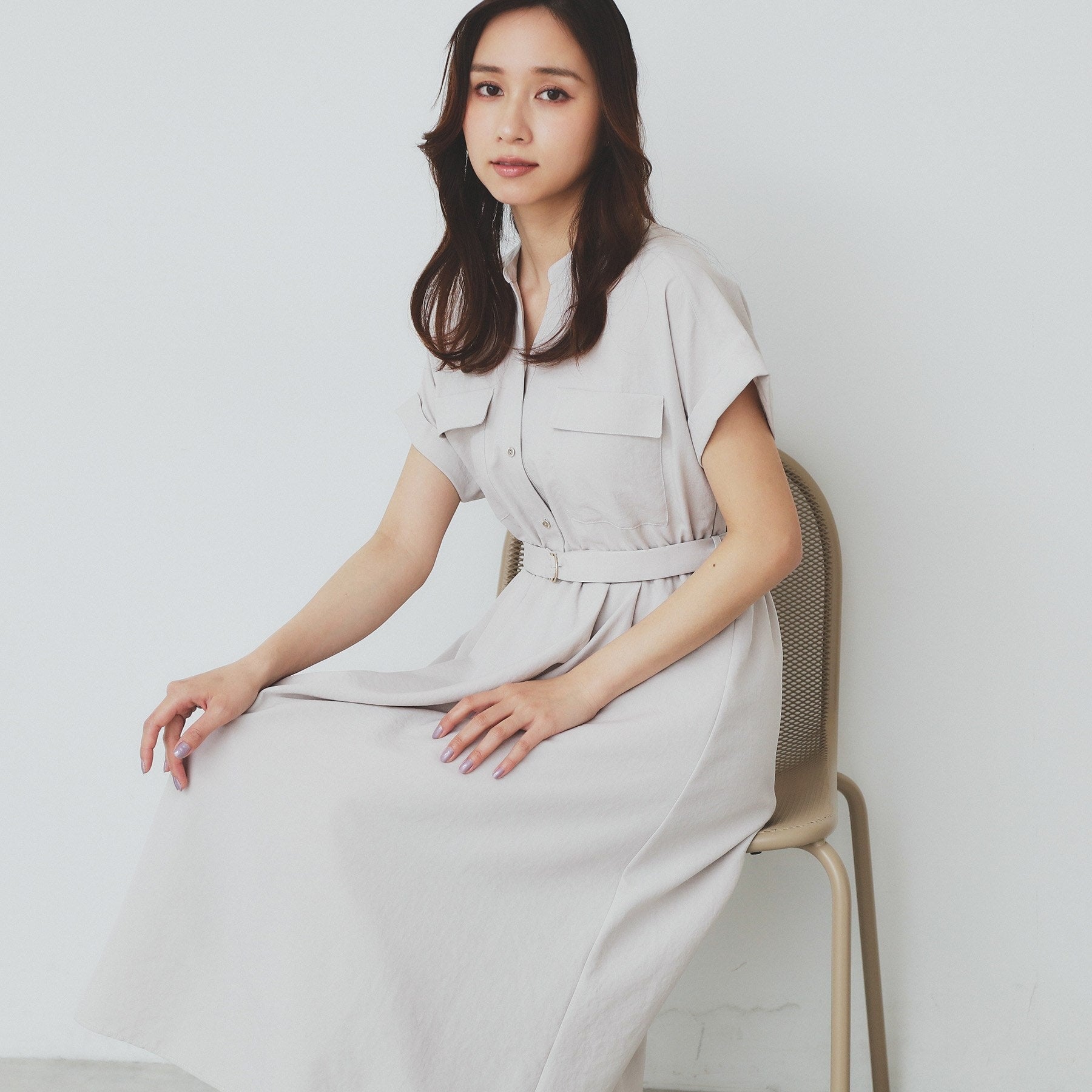 インデックス index 《6color/XS-LLsize》ダブルポケットスキッパーシャツワンピース【洗濯機洗い可/抗ピル/吸水速乾/防シワ】 （グレージュ(850)） グレージュ(850)
