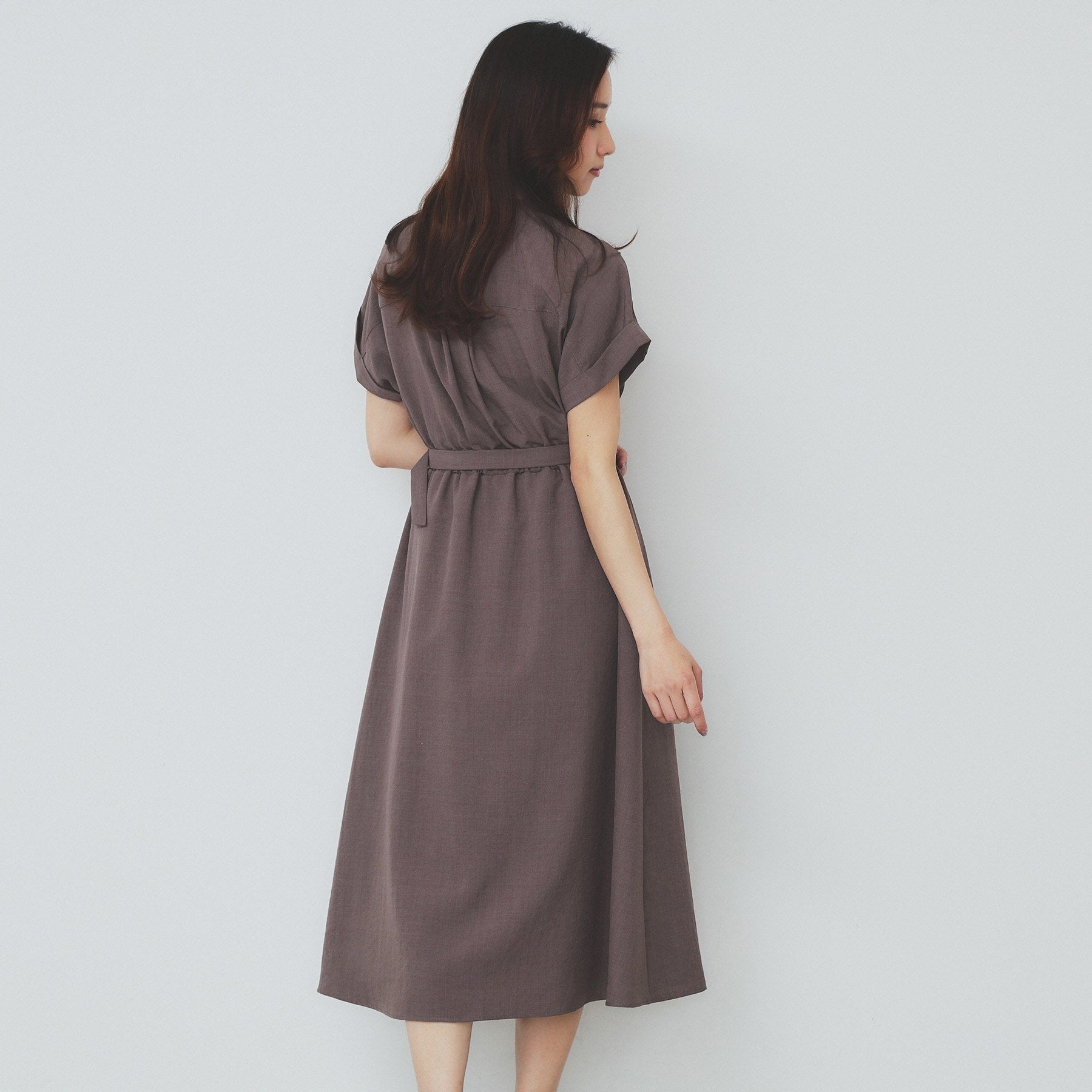 インデックス index 《6color/XS-LLsize》ダブルポケットスキッパーシャツワンピース【洗濯機洗い可/抗ピル/吸水速乾/防シワ】 （グレージュ(850)） グレージュ(850)