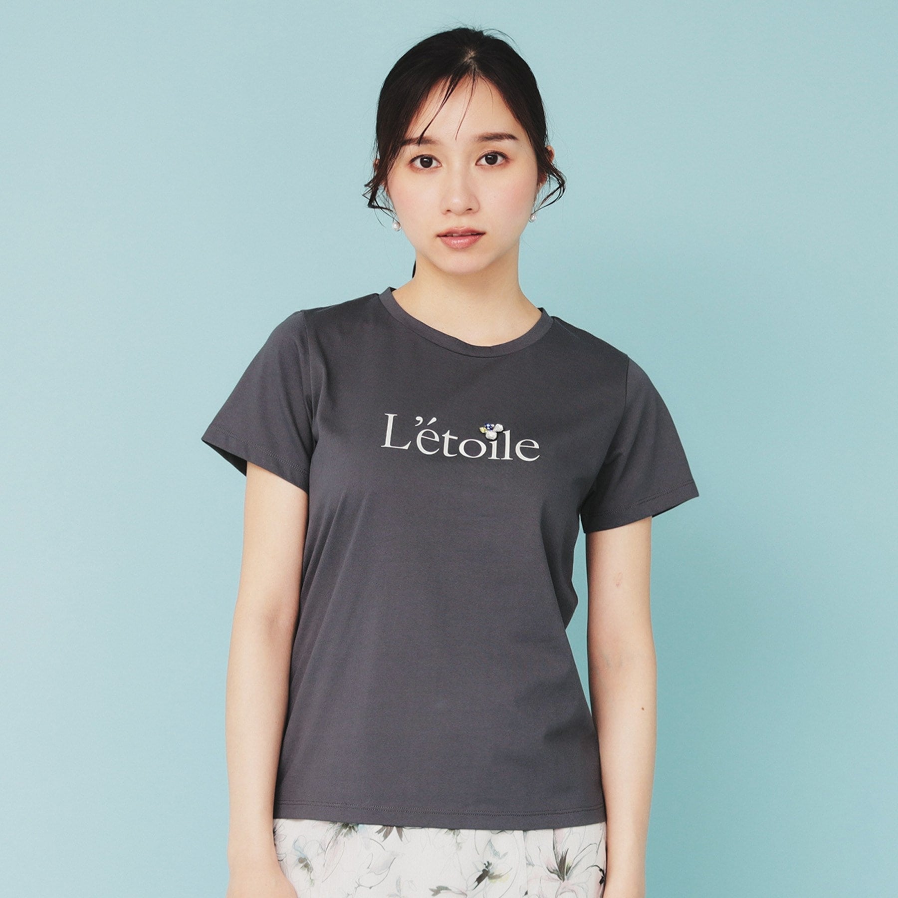 インデックス index コットン混ビジューTシャツ【洗濯機可・接触冷感・UVケア・吸水速乾・汗ジミ防止】 （オフホワイト(003)） オフホワイト(003)