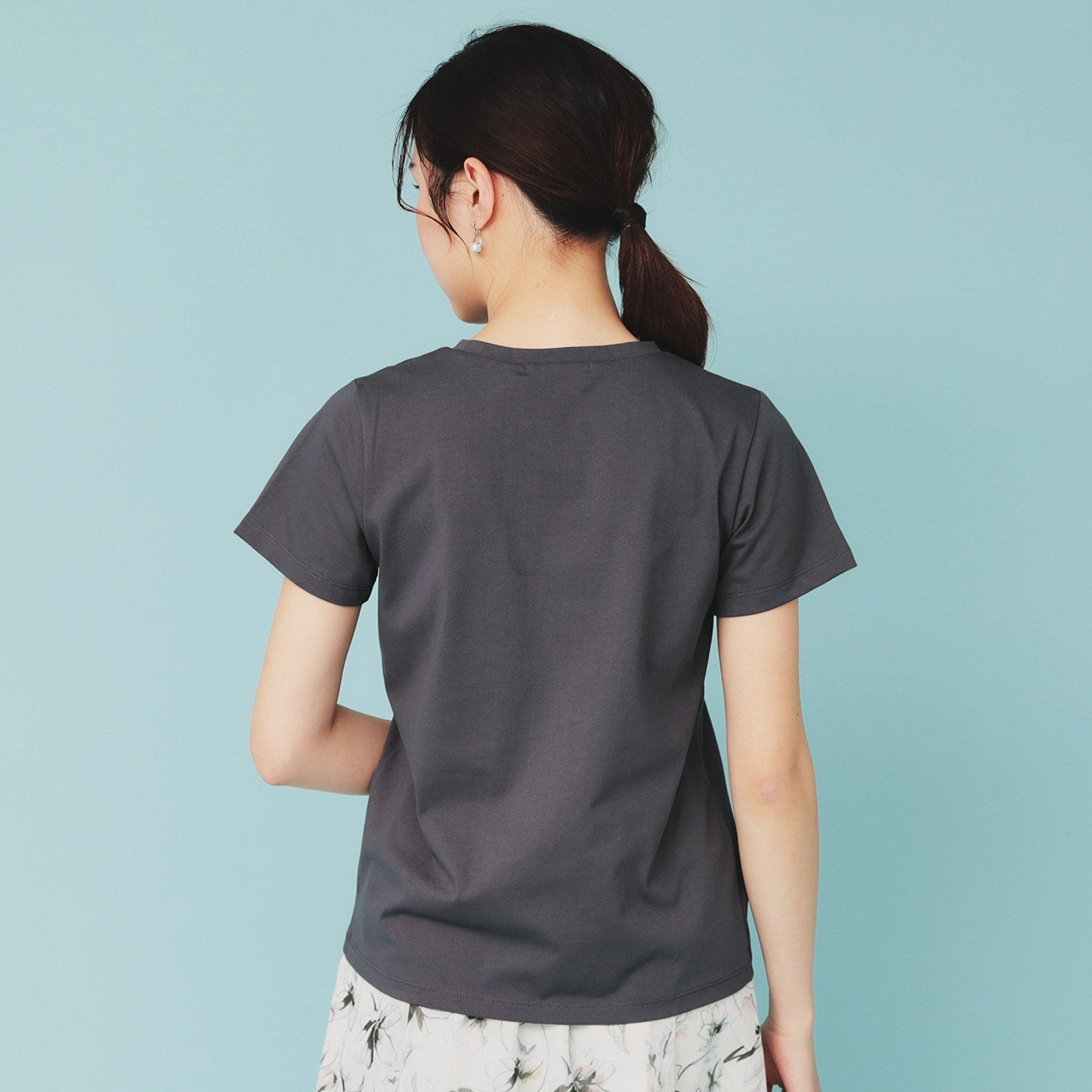インデックス index コットン混ビジューTシャツ【洗濯機可・接触冷感・UVケア・吸水速乾・汗ジミ防止】 （オフホワイト(003)） オフホワイト(003)