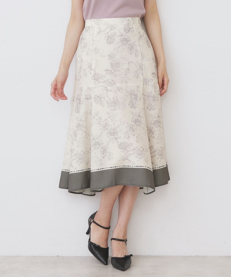 インデックス index パネルフラワープリントフレアスカート【洗濯機可・イージーアイロン】 （ブルー(192)） ブルー(192)