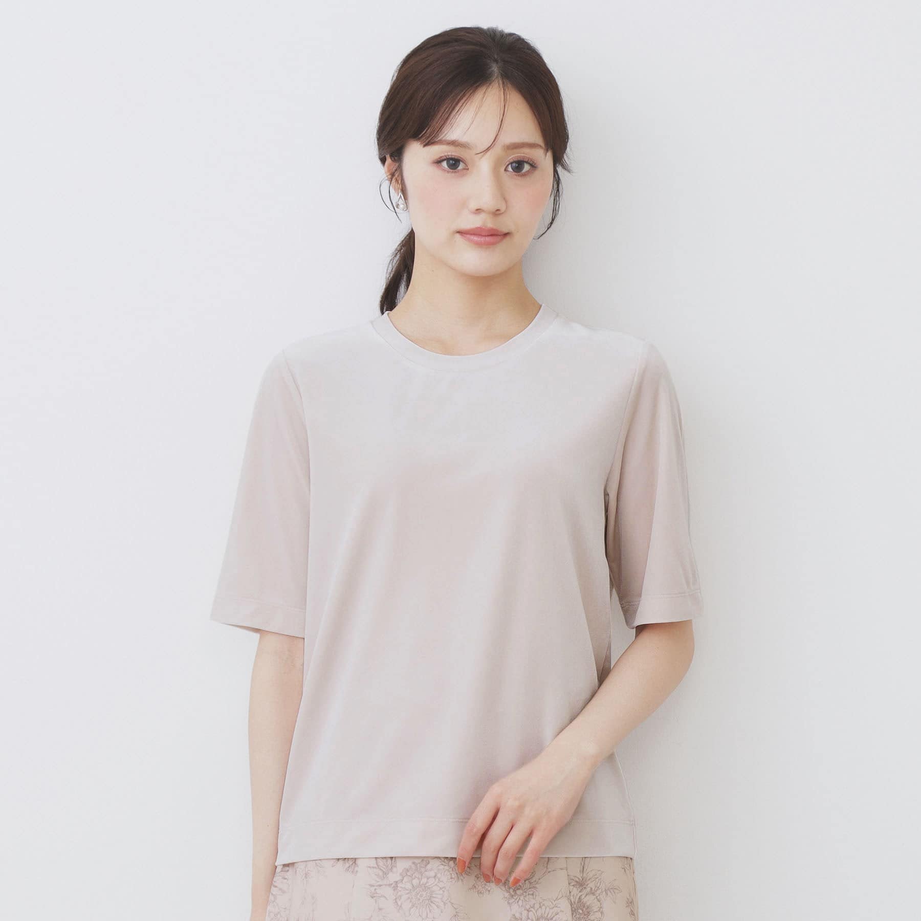 インデックス index ベロアボクシーTシャツ【洗濯機可】 （グレージュ(050)） グレージュ(050)