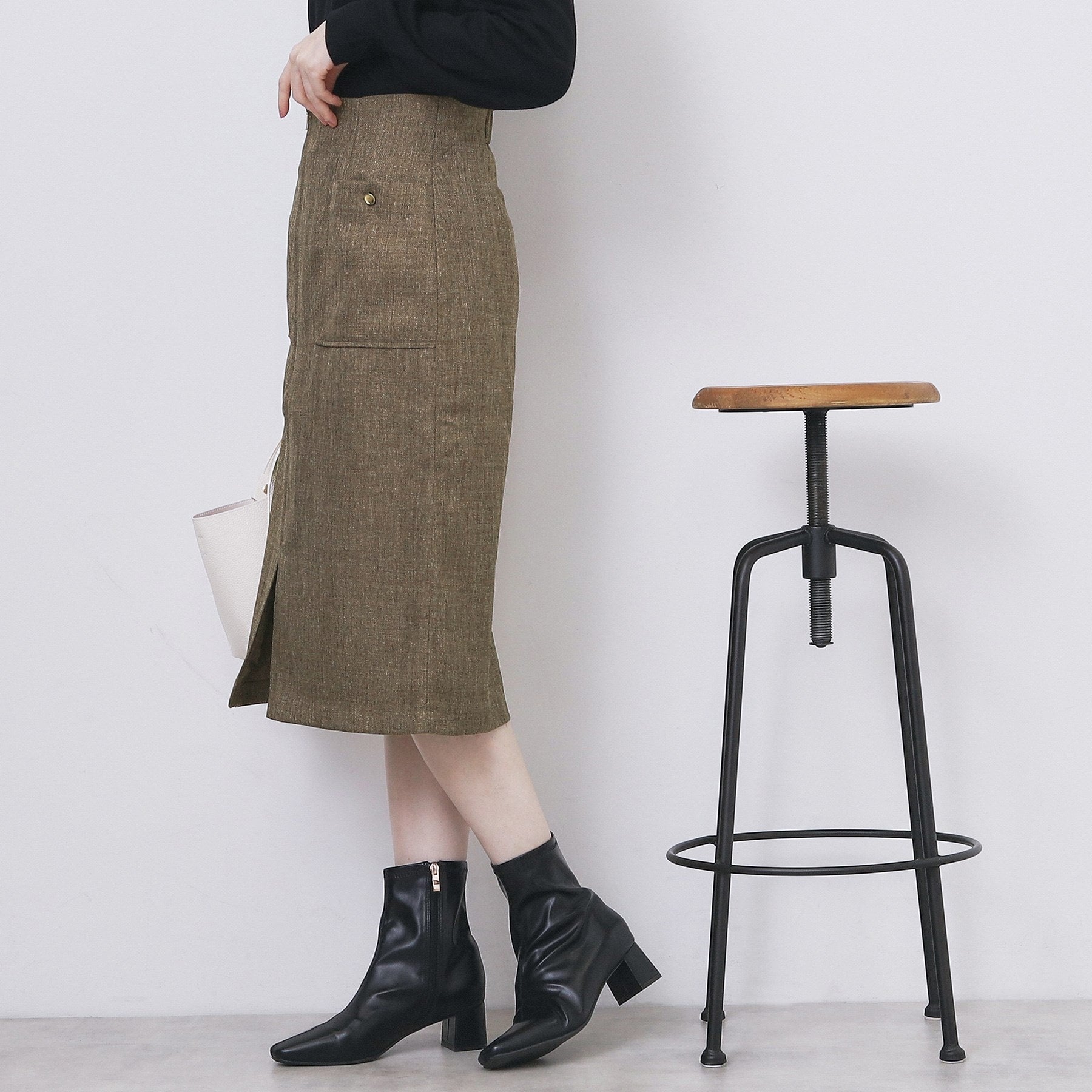 インデックス index ツイード調フロントジップタイトスカート【洗濯機可・防シワ】 （チャコールグレー(014)） チャコールグレー(014)