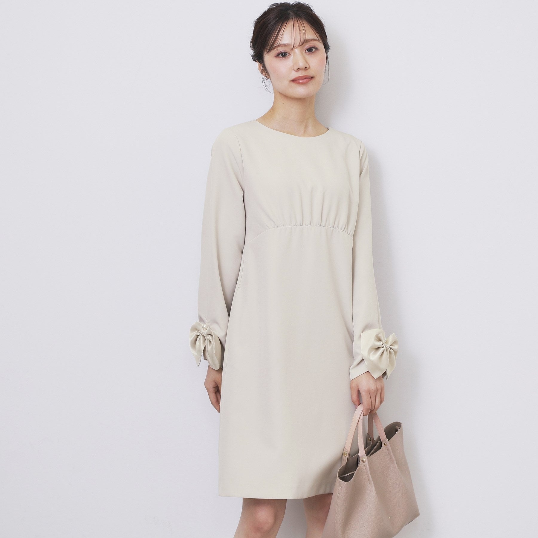 インデックス index ダブルクロスリボンスリーブサックワンピース【洗濯機可】 （ブラック(019)） ブラック(019)