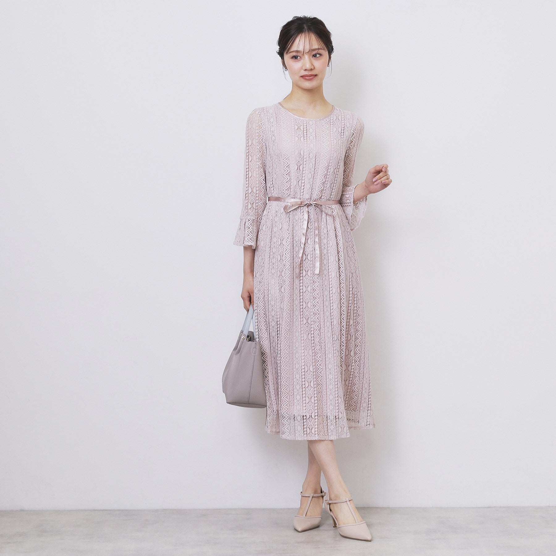 インデックス index 幾何ラインレースフレアスリーブワンピース【洗濯機可】 （ネイビー(094)） ネイビー(094)