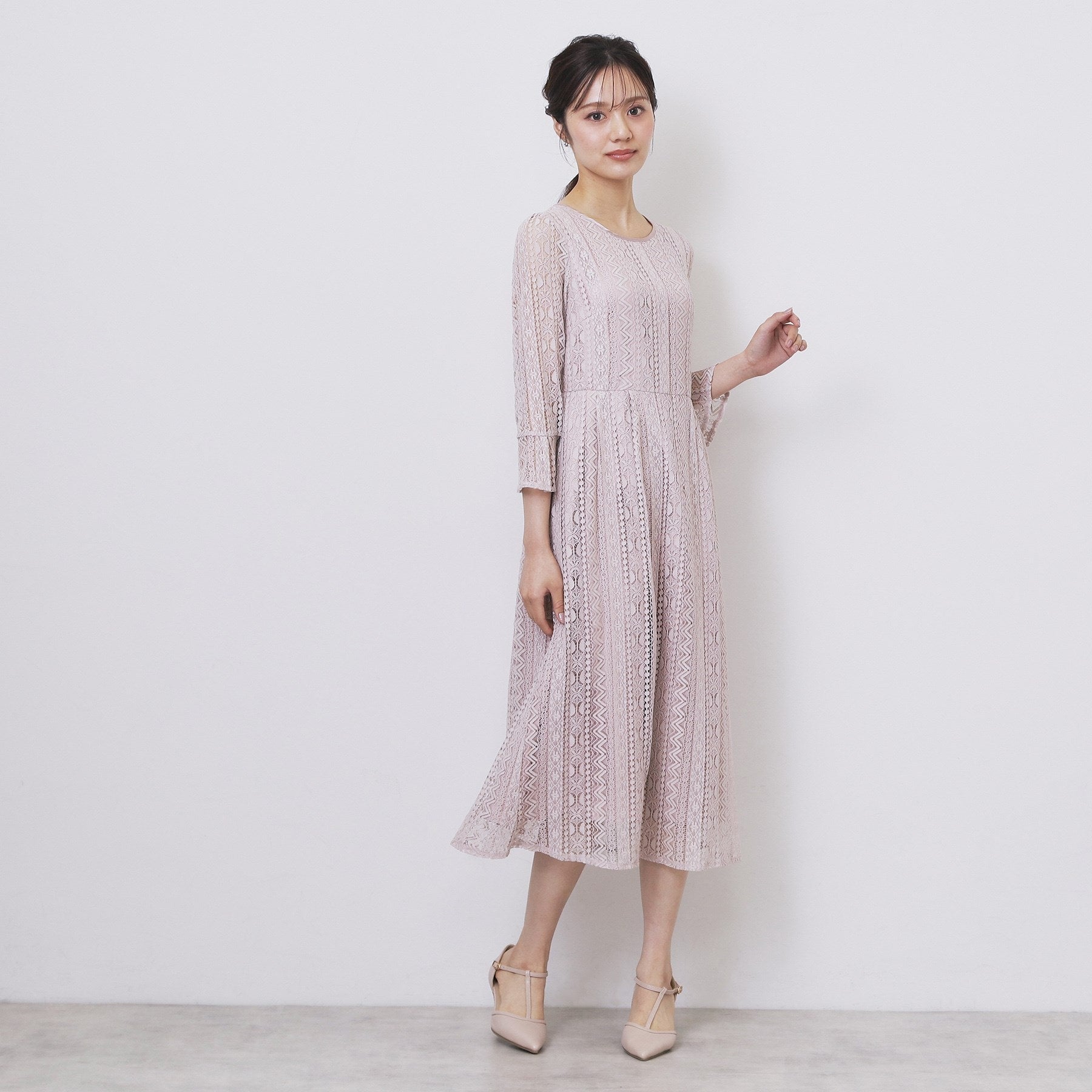 インデックス index 幾何ラインレースフレアスリーブワンピース【洗濯機可】 （ネイビー(094)） ネイビー(094)