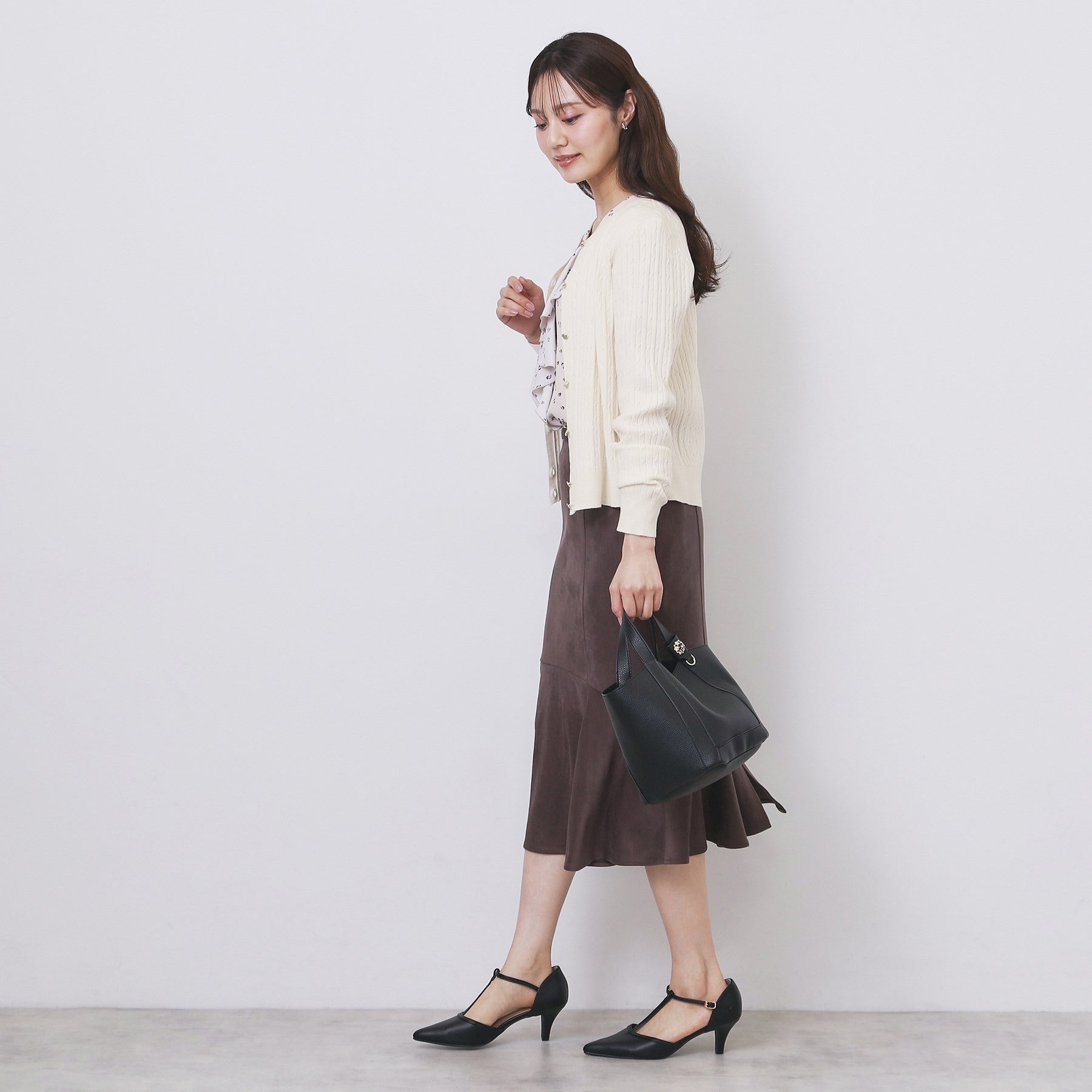 インデックス index ケーブルクルーネックカーディガン【洗濯機可】 （オフホワイト(003)） オフホワイト(003)