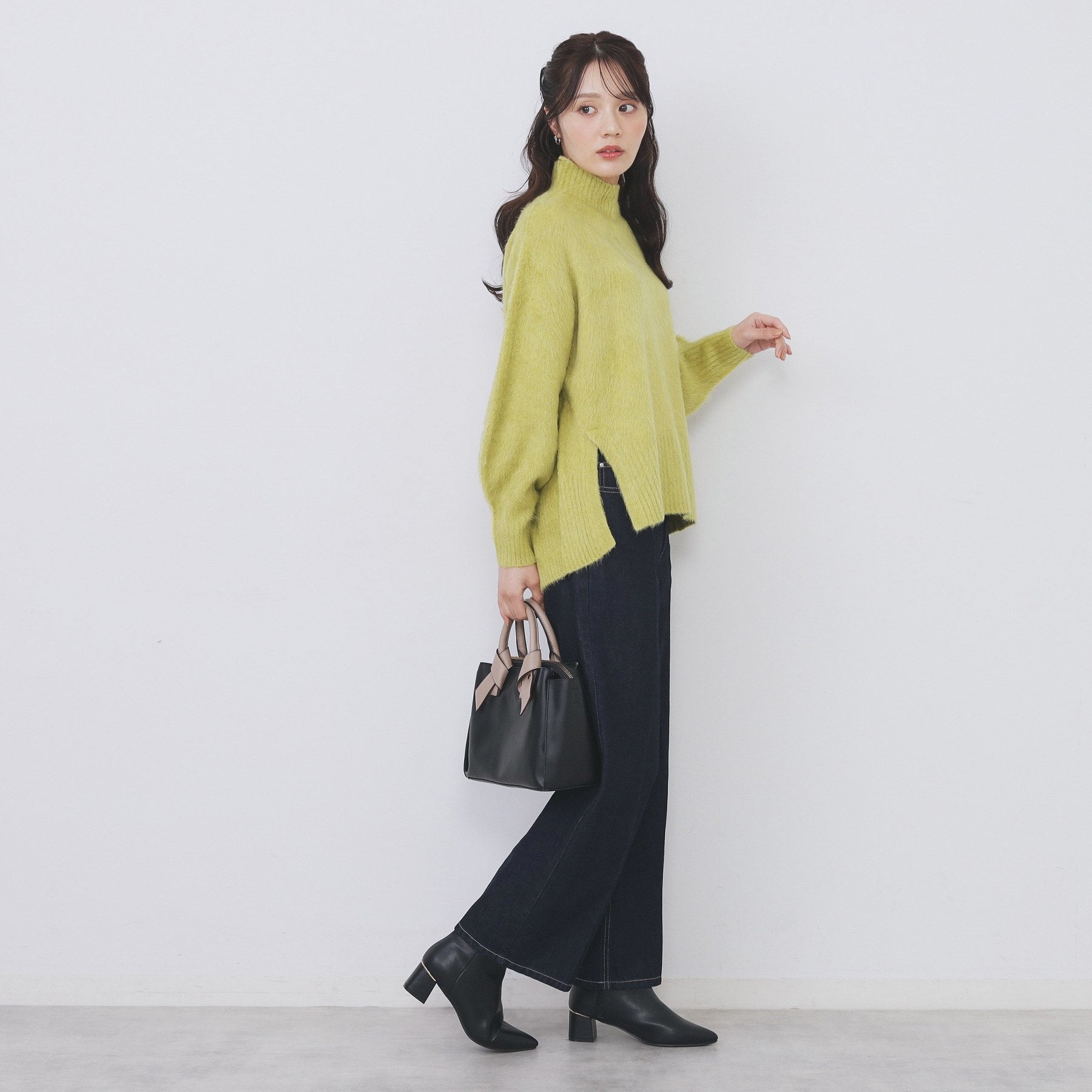 インデックス index ブライトフェザーハイネックパフニット【洗濯機可】 （グリーン(025)） グリーン(025)