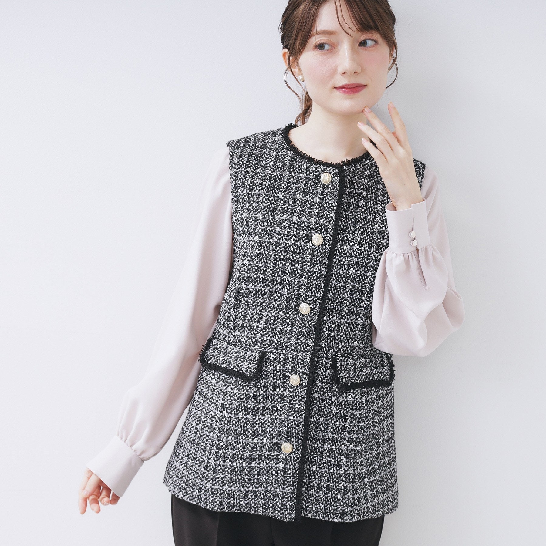 インデックス index ファンシーツイードペプラムジレ【ウォッシャブル】 （ブラック(419)） ブラック(419)