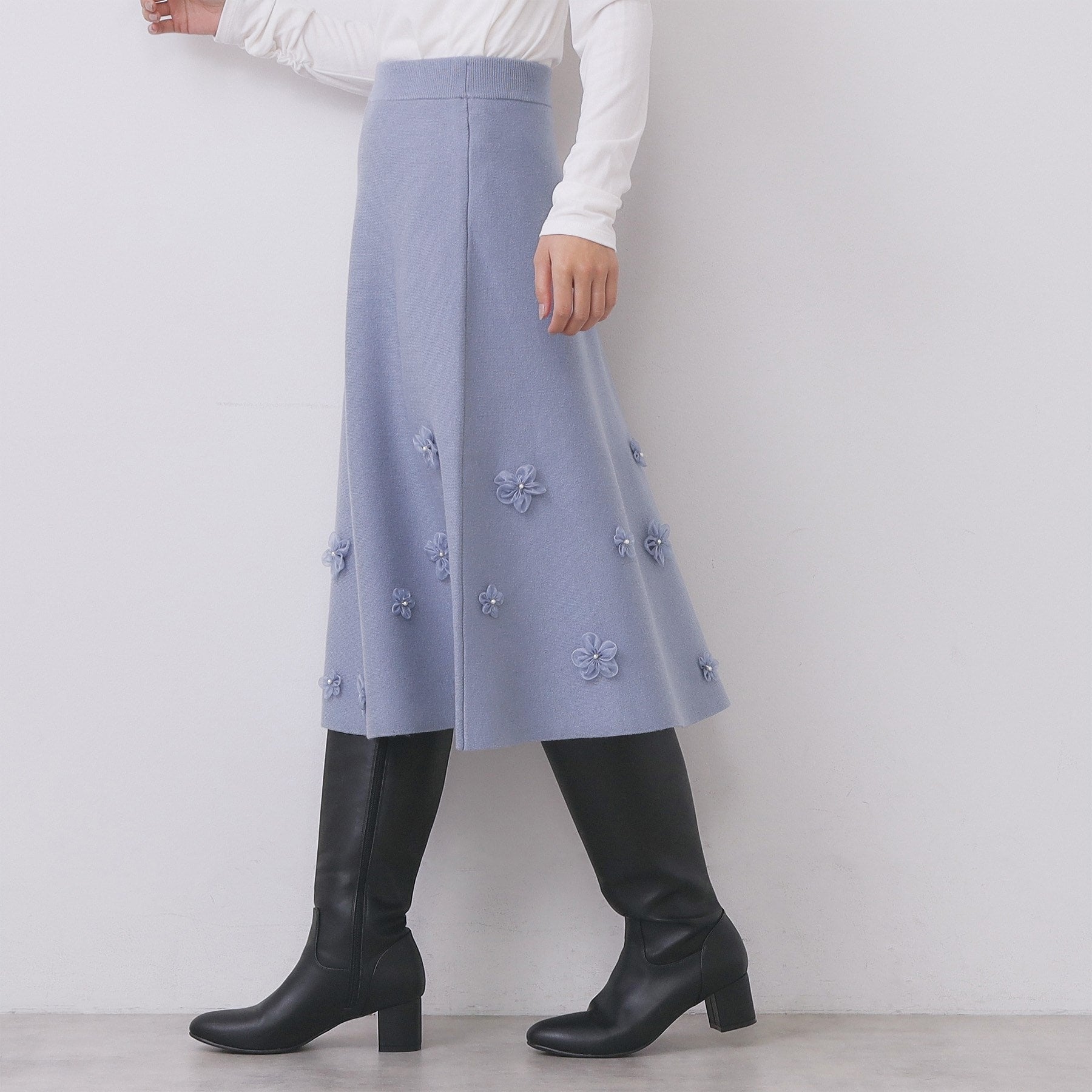 インデックス index 【W店限】オーガンフラワーニットフレアスカート【ハンドウォッシュOK】 （ブラック(019)） ブラック(019)