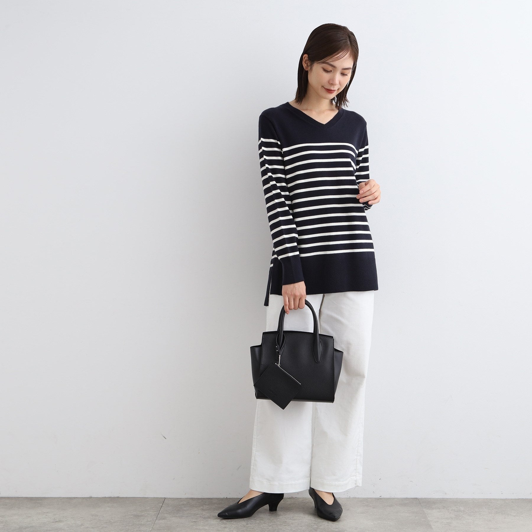 インディヴィ INDIVI ◆【合皮／マルチWAY／サブバッグ付】ミニショルダーバッグ （ライトグレー(611)） ライトグレー(611)