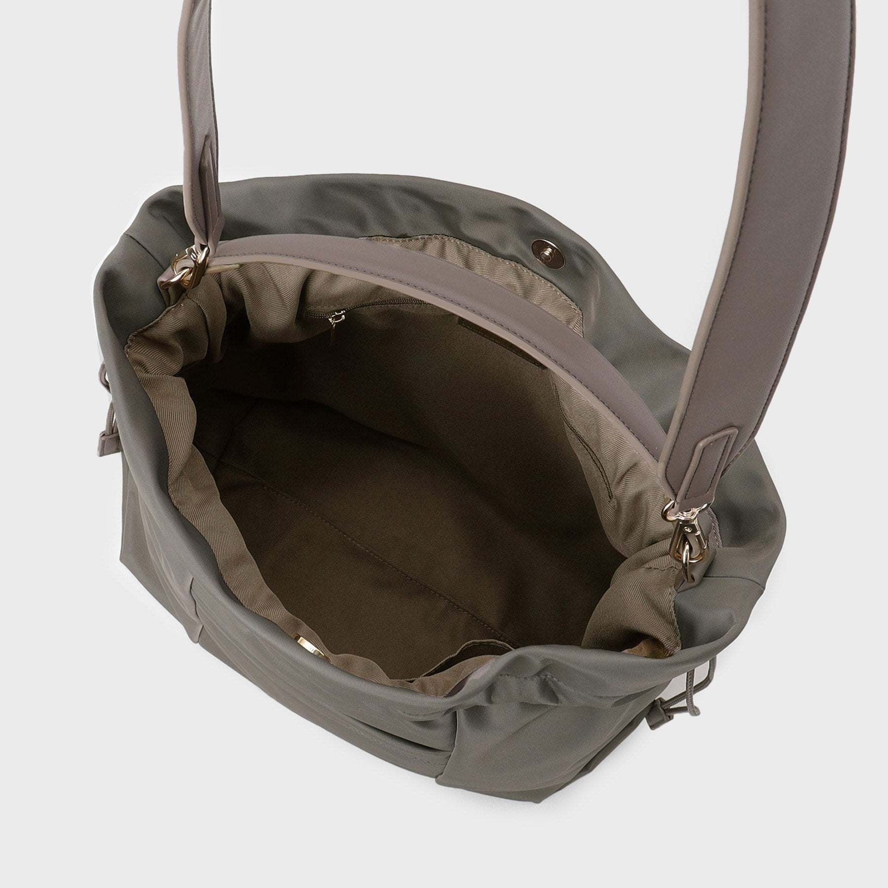 インディヴィ INDIVI ミドルドロストバッグ （トープ(054)） トープ(054)