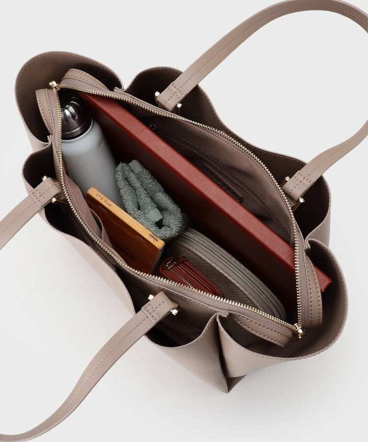 インディヴィ INDIVI 【A4収納可能／合皮】キャリアタックバッグ （チャコールグレー(014)） チャコールグレー(014)