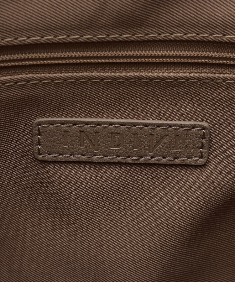 インディヴィ INDIVI 【A4収納可能／合皮】キャリアタックバッグ （チャコールグレー(014)） チャコールグレー(014)