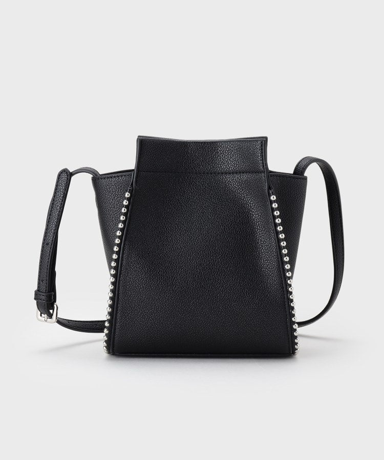 インディヴィ INDIVI 【合皮】スタッズ風メタルポシェットバッグ （ブラック(019)） ブラック(019)