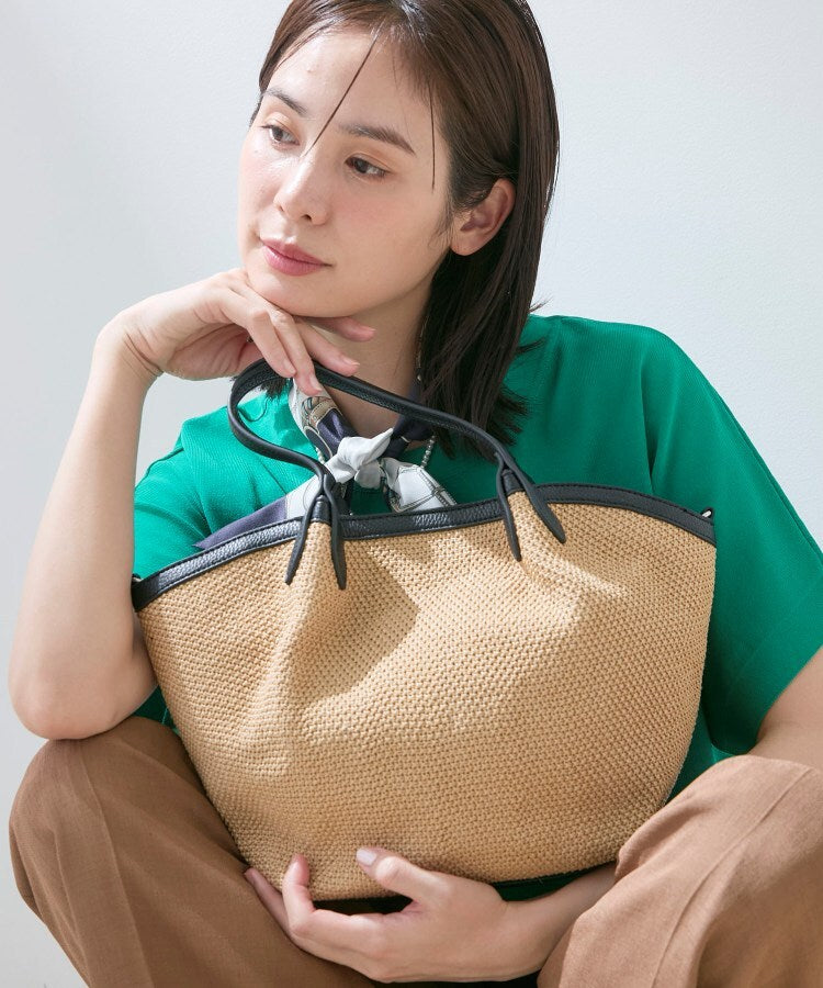 インディヴィ INDIVI ◆【2WAY】ペーパーミドルバッグ （ベージュ(552)） ベージュ(552)