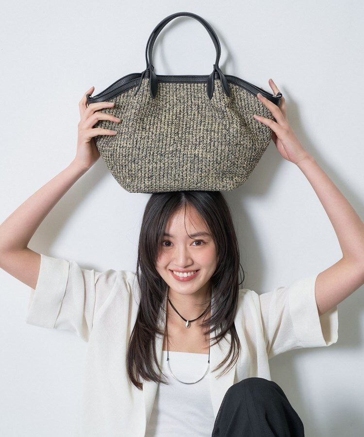 インディヴィ INDIVI ◆【2WAY】ペーパーミドルバッグ （ベージュ(552)） ベージュ(552)