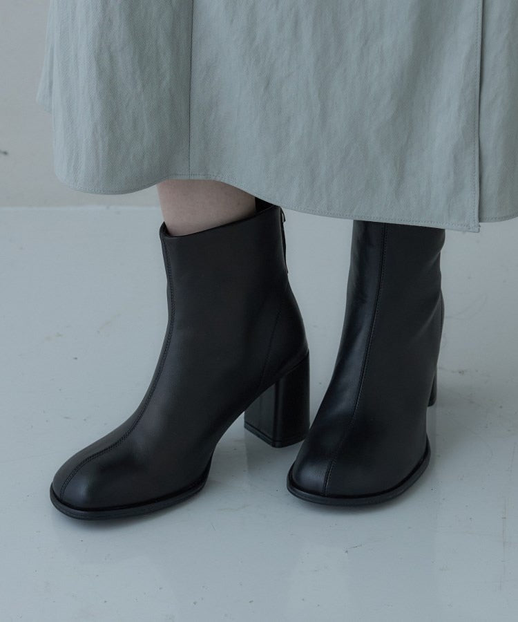 インディヴィ INDIVI 【REMME】ラウンドトゥブーツ （ブラック(019)） ブラック(019)