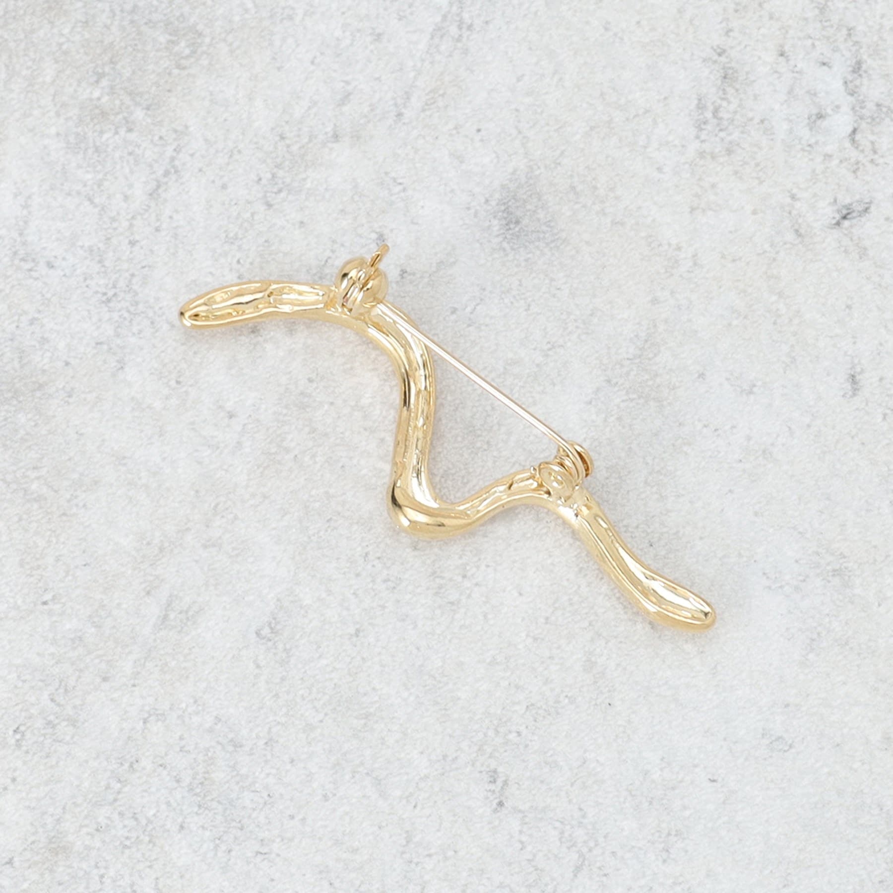 インディヴィ INDIVI 【セレモニー／デイリー】ニュアンスブローチ （ゴールド(007)） ゴールド(007)