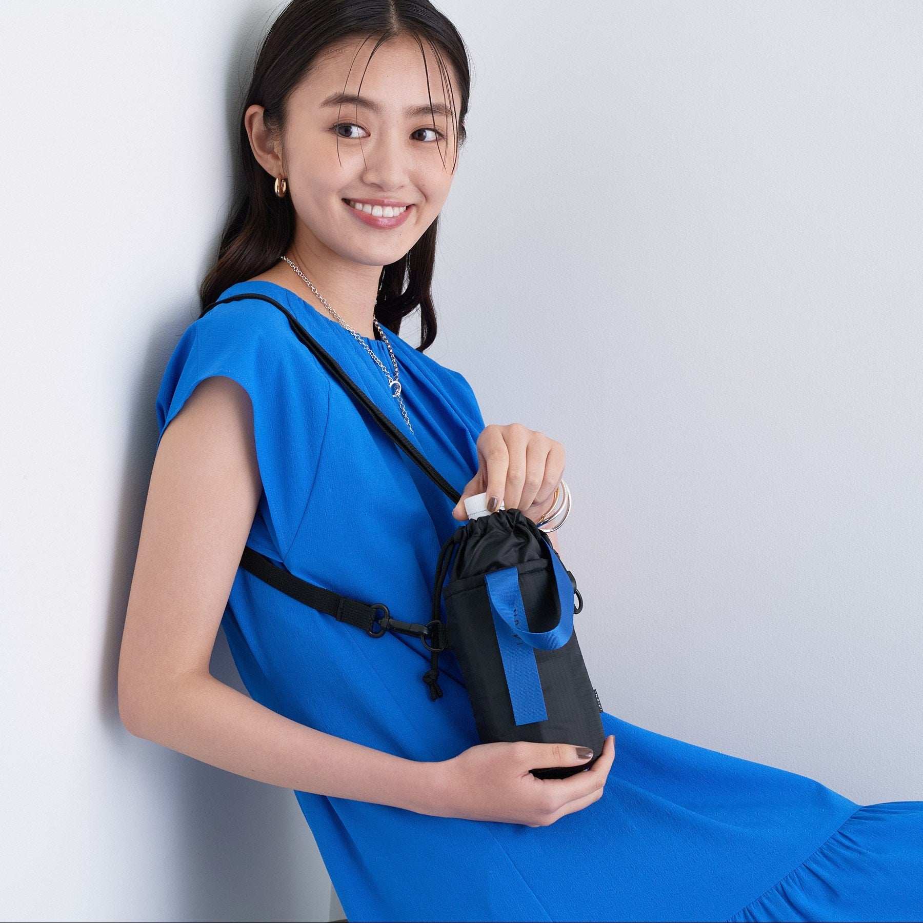 インディヴィ INDIVI 保冷ボトルショルダー （グレー(012)） グレー(012)