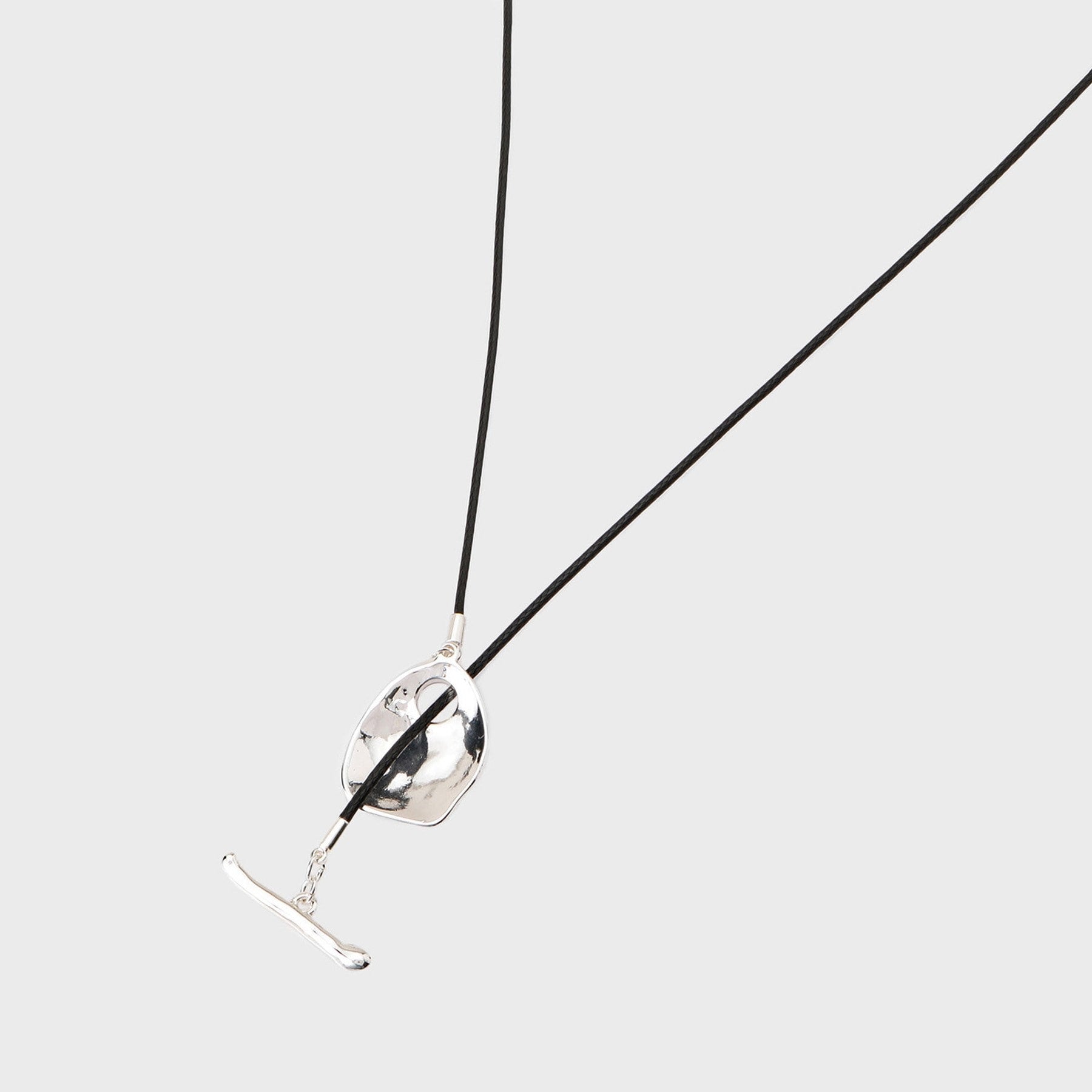 インディヴィ INDIVI ニュアンスコードネックレス （シルバー(006)） シルバー(006)