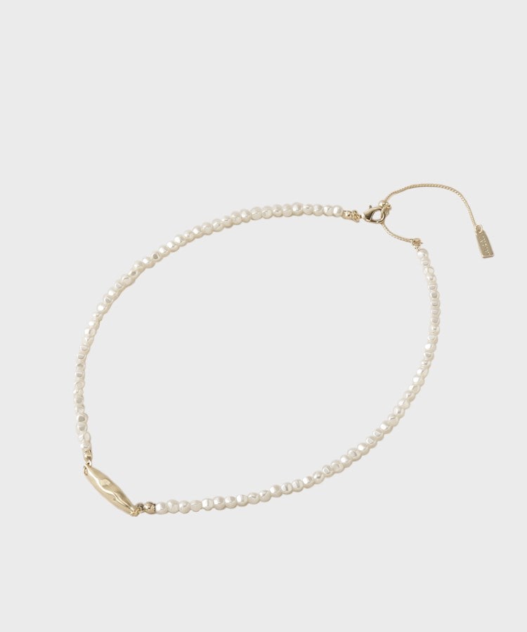 インディヴィ INDIVI 【贈り物／クリスマス】ランダムパール調ネックレス （ゴールド(007)） ゴールド(007)