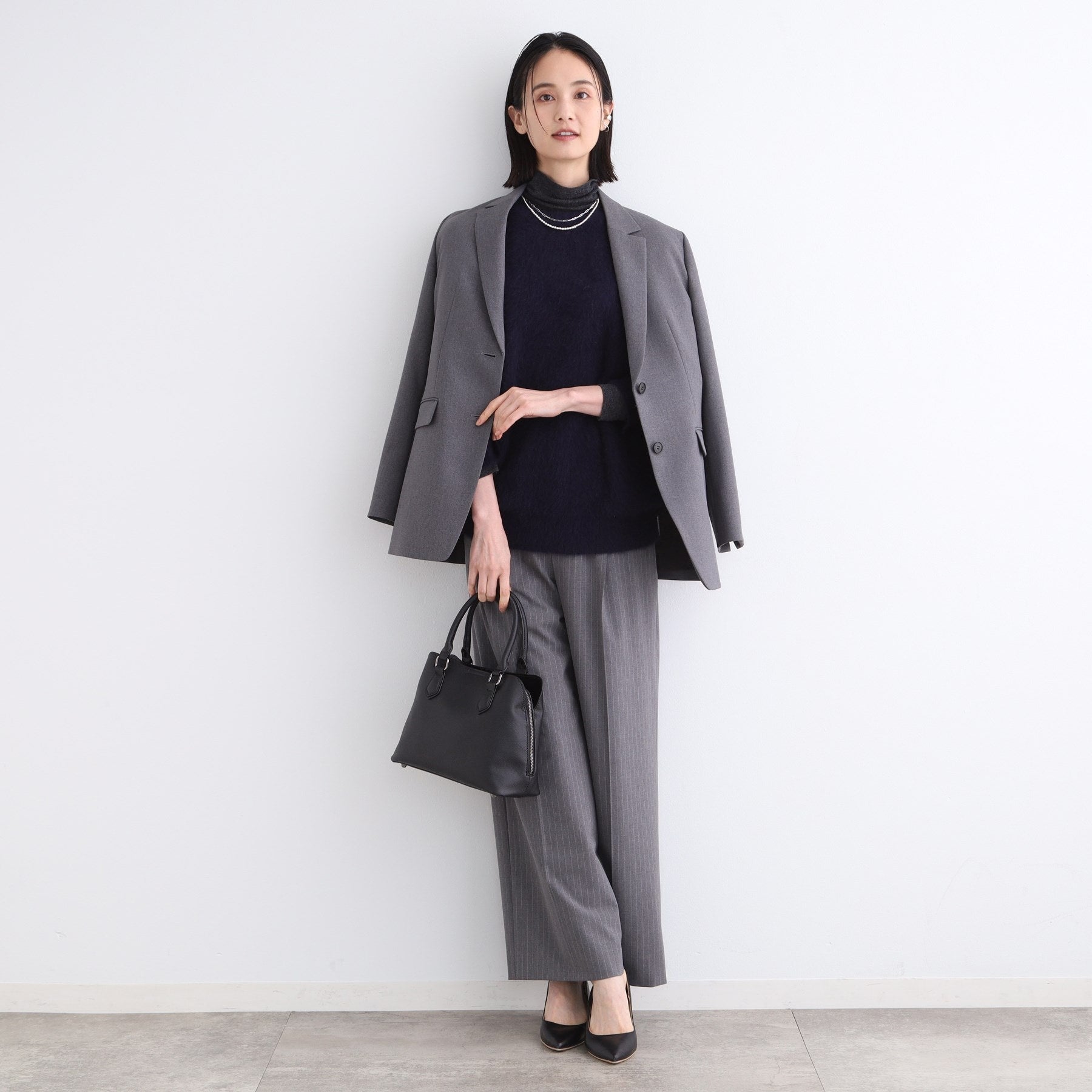 インディヴィ INDIVI 【フォックス混】ラウンドネックヘアリーニット （キャメルブラウン(041)） キャメルブラウン(041)